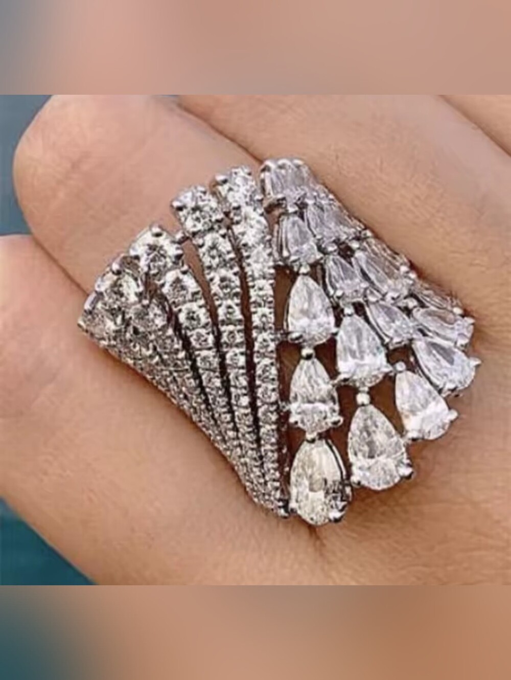White Rhodium Sapphire Cluster cocktail ring